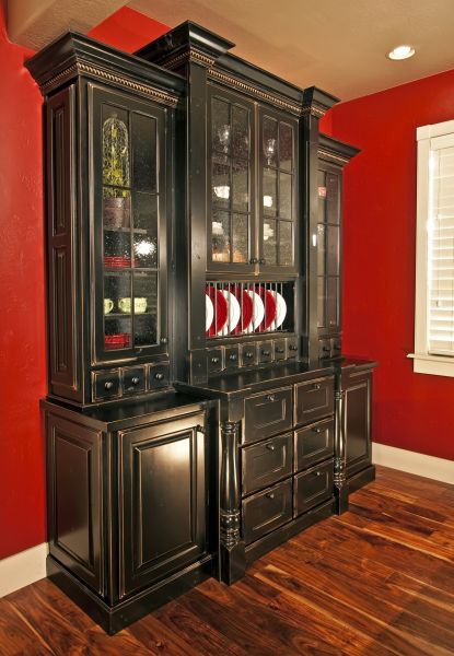 Hutch Installation in Winter Park